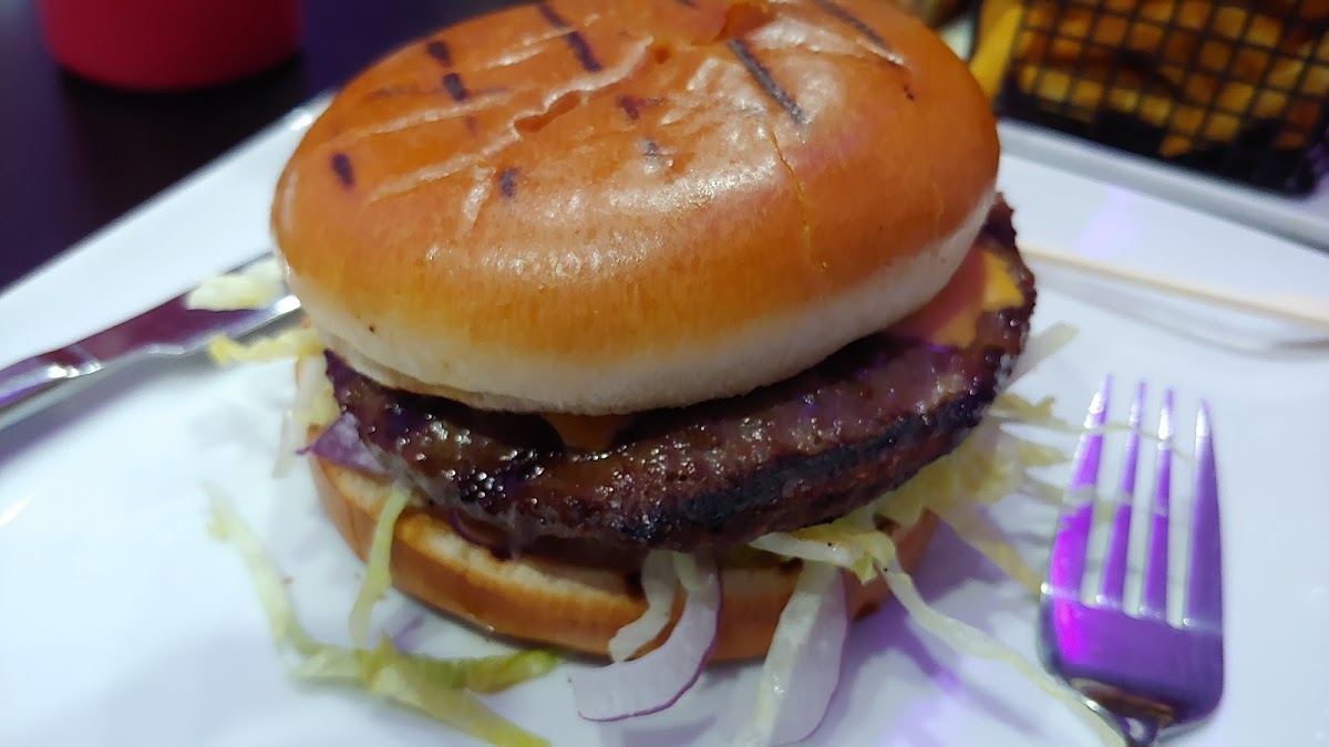 Flame & Frappe Leyton-5