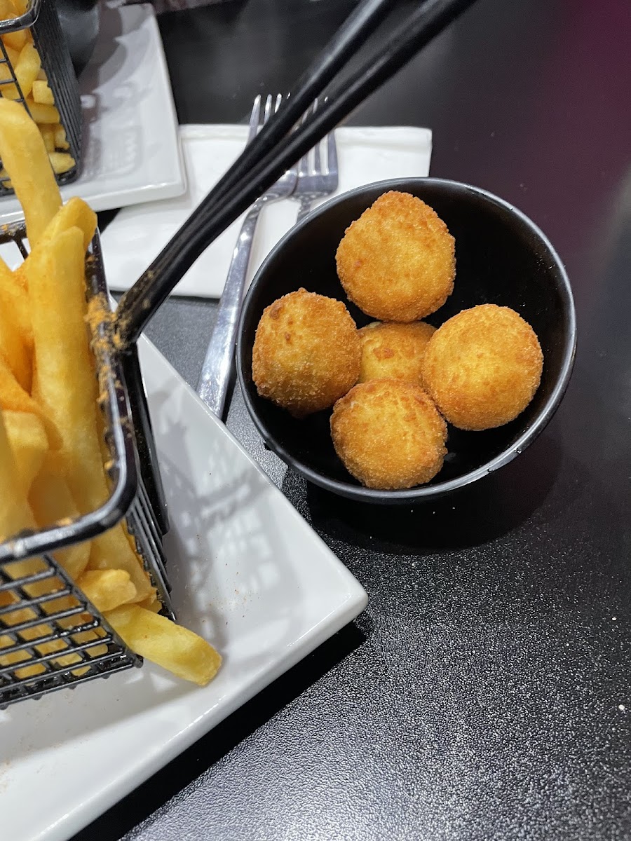 Flame & Frappe Leyton-9